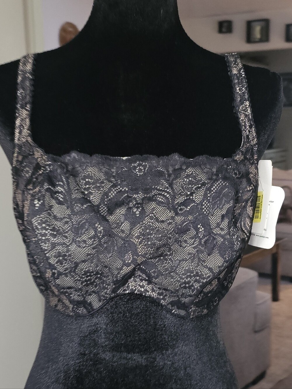 NWT Lunaire Black Lace Underwire Camisole Bra - Women Intimates Sz 40D
